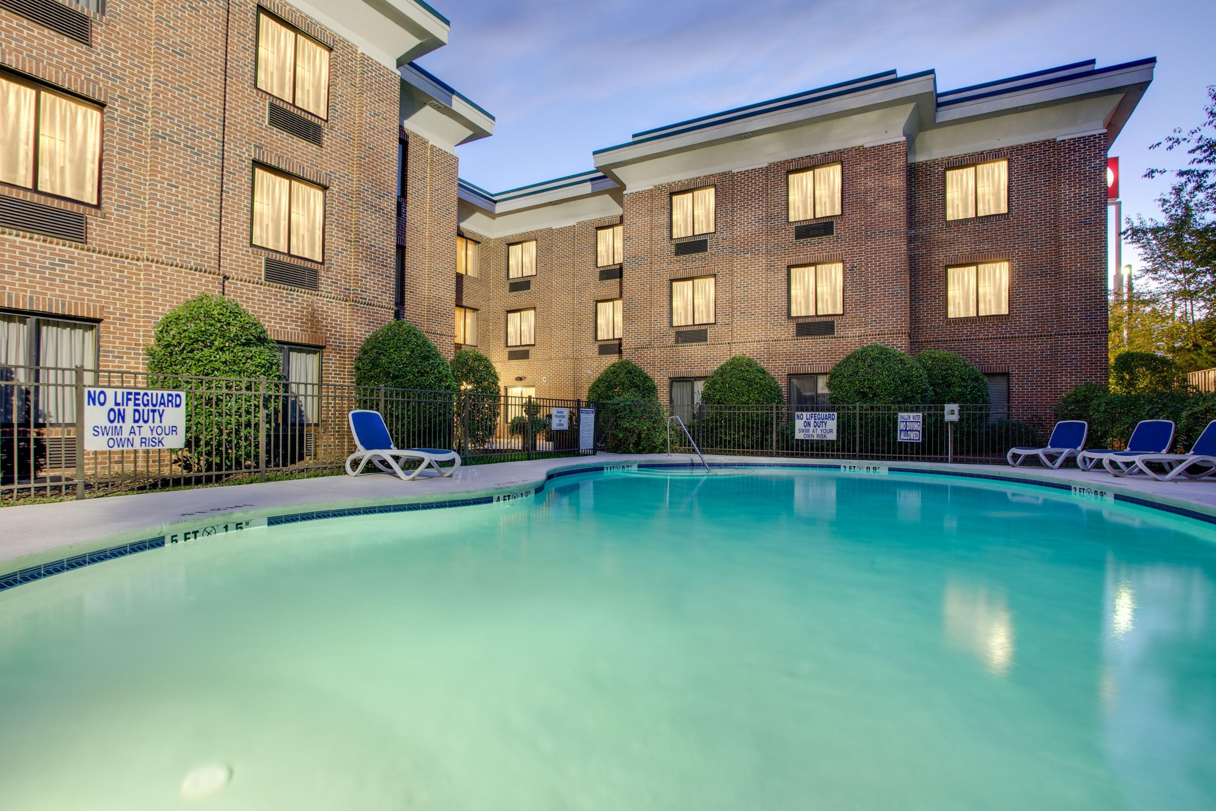 Holiday Inn Express Hotel & Suites Columbia-I-20 At Clemson Road By Ihg Exteriör bild