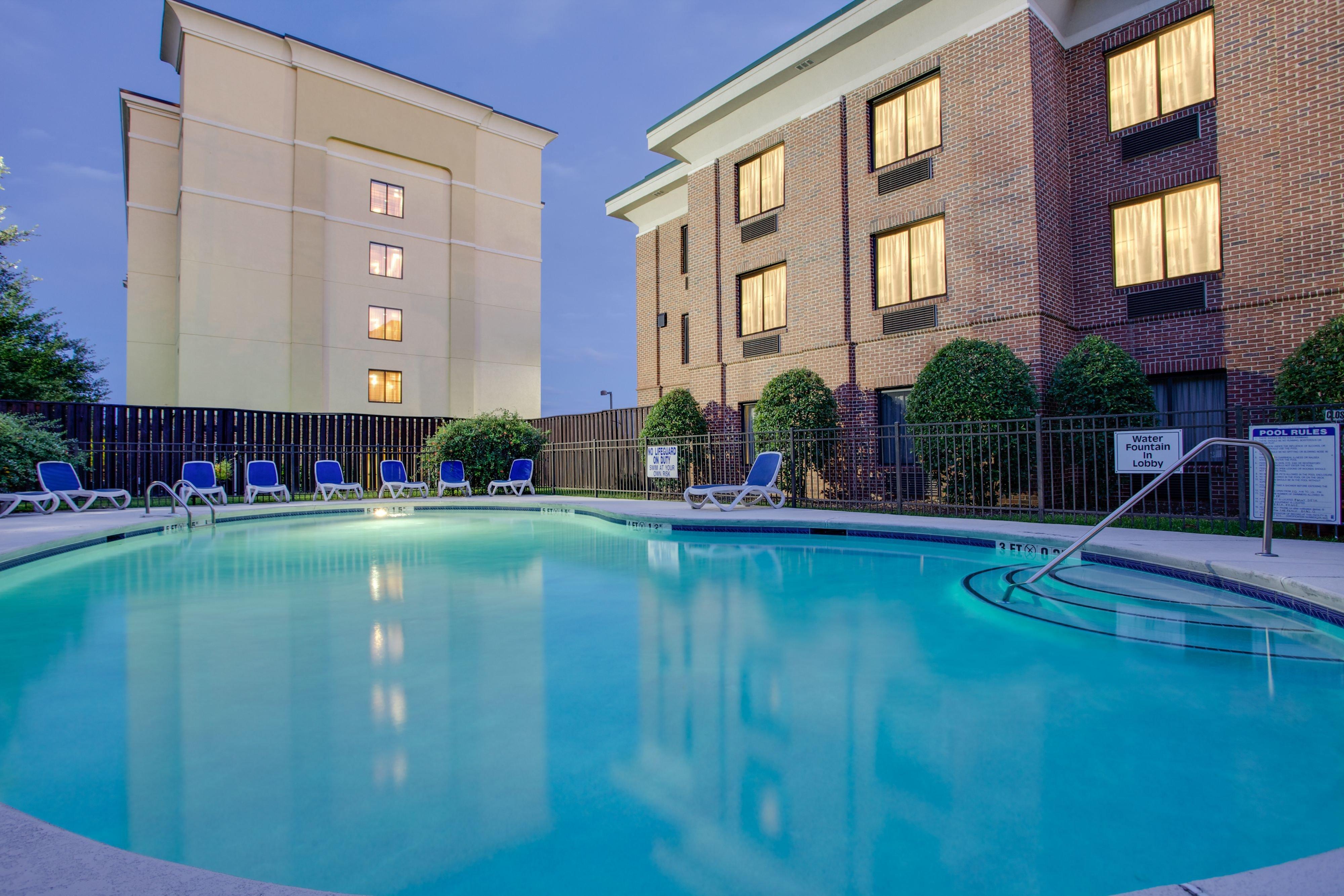 Holiday Inn Express Hotel & Suites Columbia-I-20 At Clemson Road By Ihg Exteriör bild