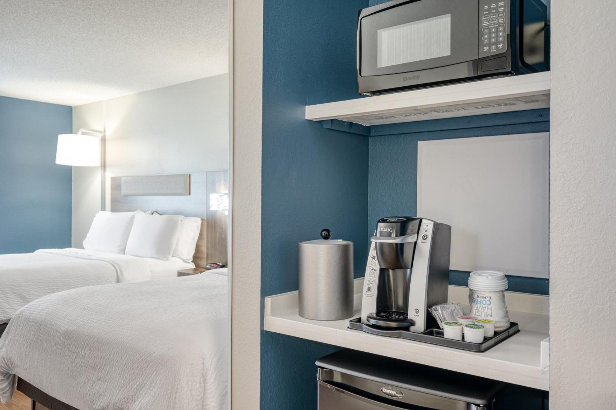 Holiday Inn Express Hotel & Suites Columbia-I-20 At Clemson Road By Ihg Exteriör bild