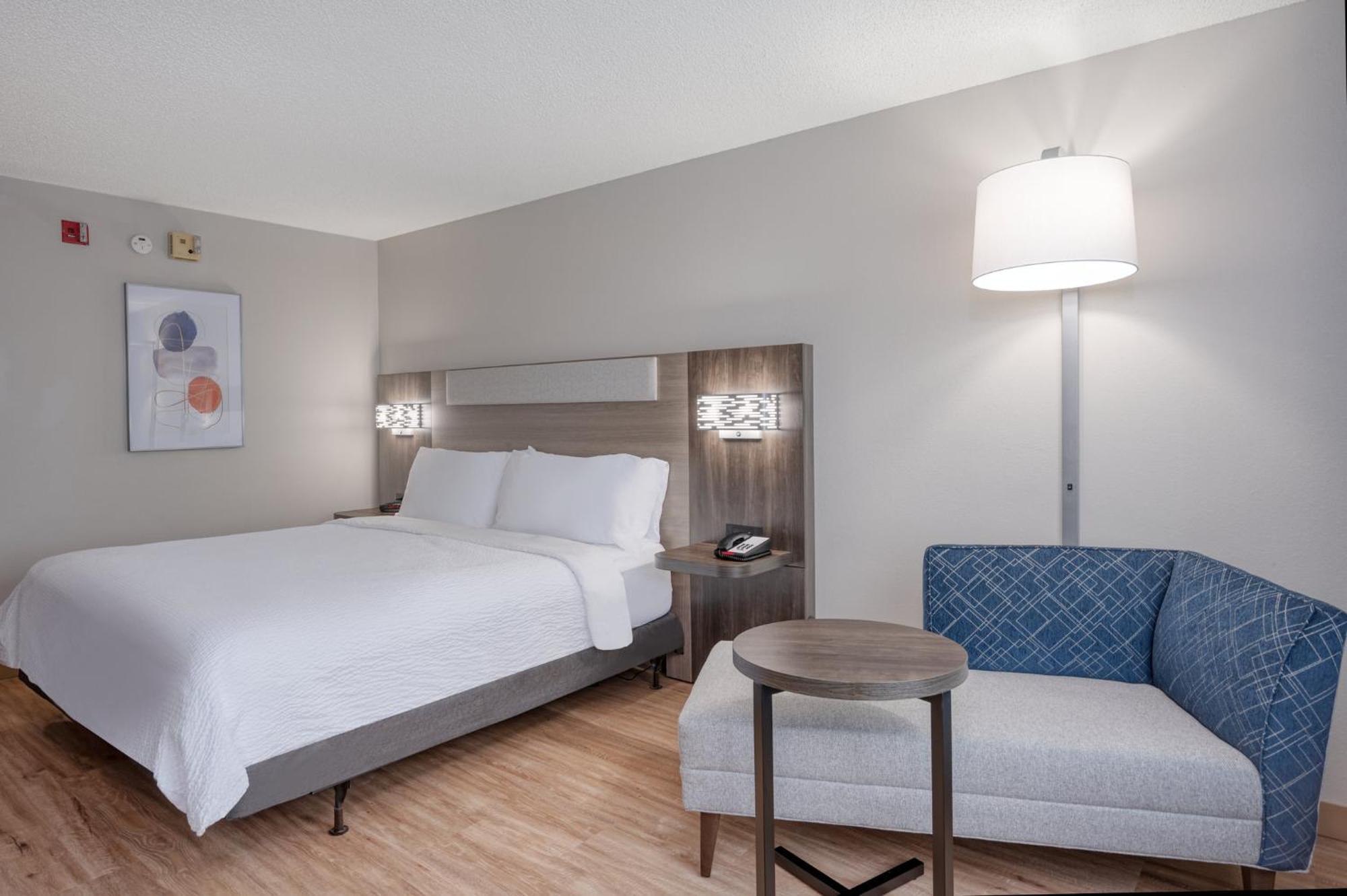 Holiday Inn Express Hotel & Suites Columbia-I-20 At Clemson Road By Ihg Exteriör bild